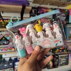 MARCATEXTOS HIGHLIGHTER MINI PERSONAJES MUNDO SANRIO PAQUETE DE MINI MARCATEXTOS 6 PZS MUNDO SANRIO - comprar en línea