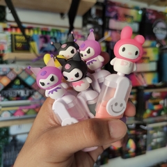 MARCATEXTOS HIGHLIGHTER MINI PERSONAJES MUNDO SANRIO KUROMI MY MELODY PAQUETE DE MINI MARCATEXTOS 6 PZS MUNDO SANRIO - comprar en línea