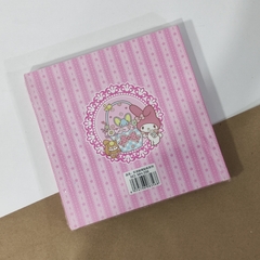 CAJA PAQUETE STICKERS VARIADOS MUNDO SANRIO 100 PZS STICKERS PRECORTADOS PVC MUNDO SANRIO en internet