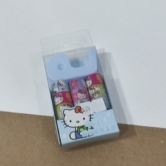 PAQUETE DE MINI WASHITAPES PAPEL DE ARROZ PERSONAJES MUNDO SANRIO CON DISPENSADOR DE PLÁSTICO INCLUÍDO 6 MODELOS DIFERENTES, 9 PZS DE WASHITAPES POR EMPAQUE E INCLUYE EL ORGANIZADOR DE WASHIS MUNDO SANRIO en internet