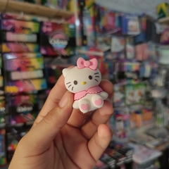 SACAPUNTAS HELLO KITTY PLÁSTICO RIGIDO 4.5 X 3 CM AFILADOR MUNDO SANRIO en internet