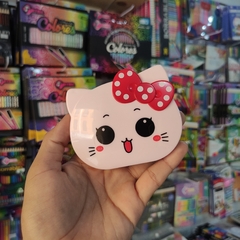 CALCULADORA ELECTRÓNICA HELLO KITTY ESPEJO CON CUBRE TECLADO Y ESPEJO INCLUIDO MUNDO SANRIO - tienda en línea