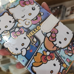 LIBRETA HELLO KITTY IMAN PASTA ACOLCHONADA DETALLES DE BRILLOS EN PORTADA MUNDO SANRIO 13 X 19 CM - tienda en línea