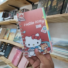 LIBRETAS HELLO KITTY ARILLOS CUADROS CHICOS 12 x 18 cm SEPARADORES DE COLORES MUNDO SANRIO - tienda en línea