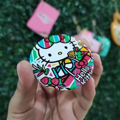 PINS METÁLICOS HELLO KITTY DISEÑOS DIFERENTES 5 CM MUNDO SANRIO - comprar en línea