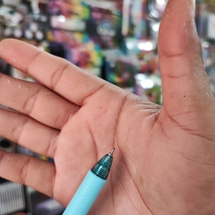 PLUMAS ENERGEL X RETRÁCTIL MARCA PENTEL TINTA NEGRA GEL 0.5 MM PUNTA DE BOLA LAPICEROS BOLÍGRAFOS - comprar en línea