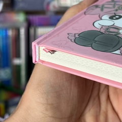 PLANNERS SEMANALES MUNDO SANRIO PASTA DURA MY MELODY SEPARADOR INCLUIDO KUROMI DETALLES HOLOGRÁFICOS EN PORTADA PLANNERS MUNDO SANRIO - comprar en línea