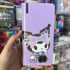 PLANNERS SEMANALES MUNDO SANRIO PASTA DURA MY MELODY SEPARADOR INCLUIDO KUROMI DETALLES HOLOGRÁFICOS EN PORTADA PLANNERS MUNDO SANRIO en internet