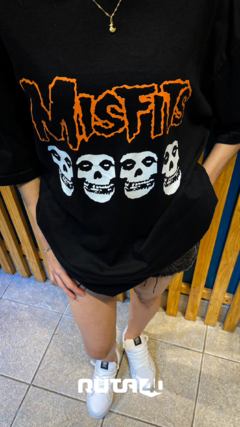 REMERAS - VELVET - MISFITS - RUTA 40