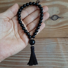 Imagem do Japamala 27 Contas Ônix Pedra Natural 8mm Tassel Preto Metal Prata Tibetana Pulseira Budista de Meditação