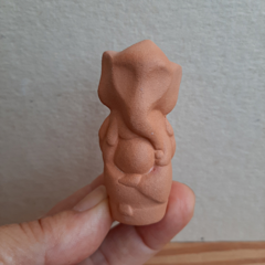 Ganesha Escultura Mini em Cerâmica Terracota Estilizado - comprar online