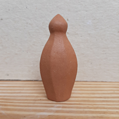 Nossa Senhora Mini Escultura em Cerâmica Terracota - ArtbyDarleneMaldonado - arte, cerâmica autoral e boas inspirações... Peças exclusivas.