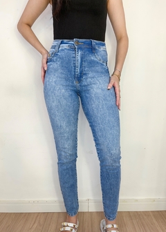 Imagem do Calça Jeans Agatha