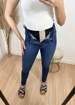 Calça Jeans Lipo Pâmela - comprar online