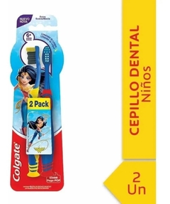 CEPILLO DIENTES MUJER MARAVILLA X 2 UNIDADES 6 AÑOS + COLGATE KIDS