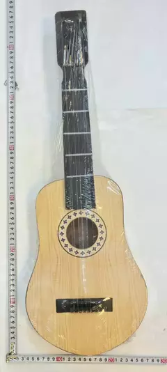 GUITARRA MADERA GDE 65 cm 300401