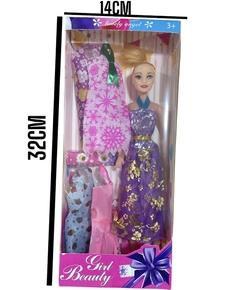 370186 MUÑECA CON ACCESORIOS HWB191042