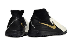 Nike Phantom Luna II Elite Society na internet