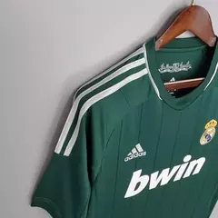 Camisa Retrô Real Madrid Third 2012/13 - Affluence Sports | Loja Online de Chuteiras.