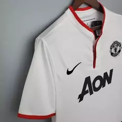 Camisa Retrô Manchester United Away 2013/14 - Affluence Sports | Loja Online de Chuteiras.