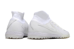 Nike Phantom Luna II Elite Society na internet