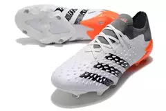 Adidas Predator Freak.1 Low FG na internet