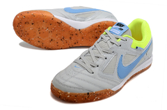 Supreme x Nike SB Gato Futsal - Affluence Sports | Loja Online de Chuteiras.