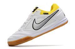 Imagem do Supreme x Nike SB Gato Futsal