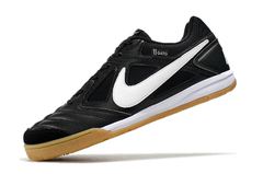 Imagem do Supreme x Nike SB Gato Futsal