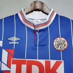 Camisa Retrô Ajax Away 1990 na internet