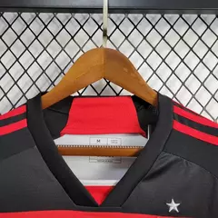 CAMISA FLAMENGO HOME (1) 2024/25 ADIDAS TORCEDOR MANGA LONGA MASCULINA - Affluence Sports | Loja Online de Chuteiras.