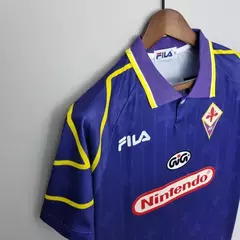 Camisa Retrô Fiorentina Home 1997/98 - Affluence Sports | Loja Online de Chuteiras.