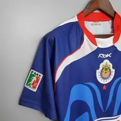 Camisa Retrô Chivas Away 2006/07 - Affluence Sports | Loja Online de Chuteiras.