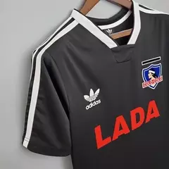 Camisa Retrô Colo Colo Away 1991 - Affluence Sports | Loja Online de Chuteiras.