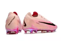 Nike Phantom GX Elite FG na internet