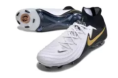 Nike Phantom Luna II Elite FG na internet