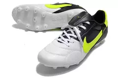 Nike Premier 3 FG na internet