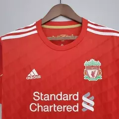 Camisa Retrô Liverpool Home 2010/11 na internet