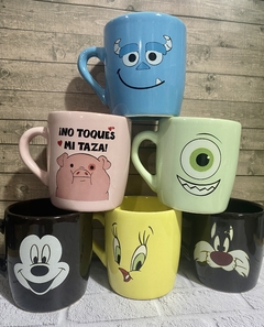 Taza cerámica bombe