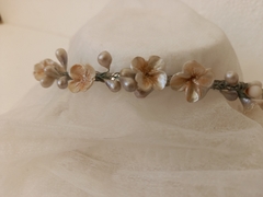 DIADEMA FLORES DE DURAZNO - comprar online