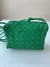 Bolsa Bottega Mini Intrecciato Loop Verde na internet