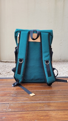 Mochila Urban 18 L ¨Verde Inglés¨ en internet