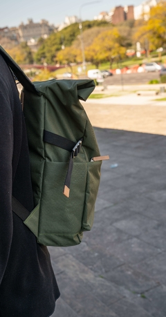 Mochila Urban 18 L ¨Verde Militar¨ en internet