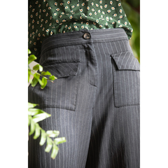 Pantalona risca de giz Amissima - comprar online