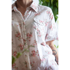 Camisa de laise florida