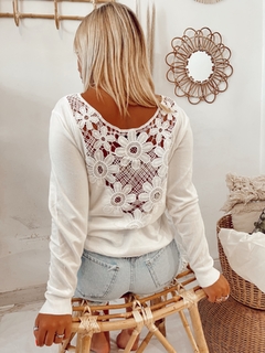 Sweater Uma