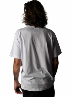 Camiseta Kayout White - Kayout | A Wave for History | Moda Surfwear