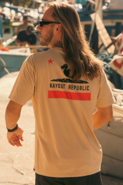 Camiseta Kayout Republic - loja online