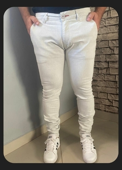 CALÇA SARJA ALFAIATARIA SUPER SKINNY GELO