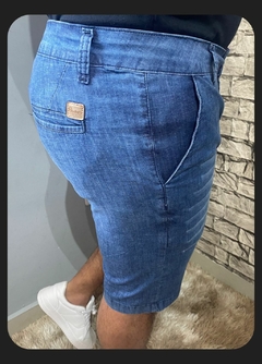 BERMUDA JEANS COM DETALHES na internet